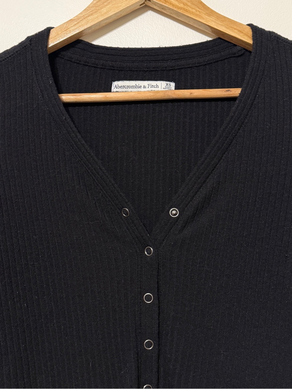 Abercrombie & Fitch Ribbed Button Up Cardigan Top Sweater Black Small - Picture 5 of 7